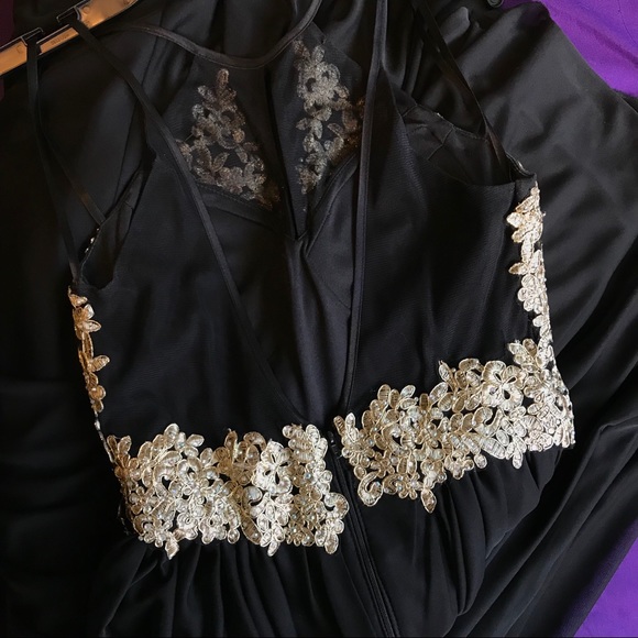 Beautiful Black & Gold Prom Dress - Picture 6 of 7